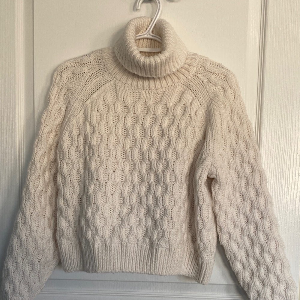 H&M Cream Cable Knit Turtleneck Sweater
